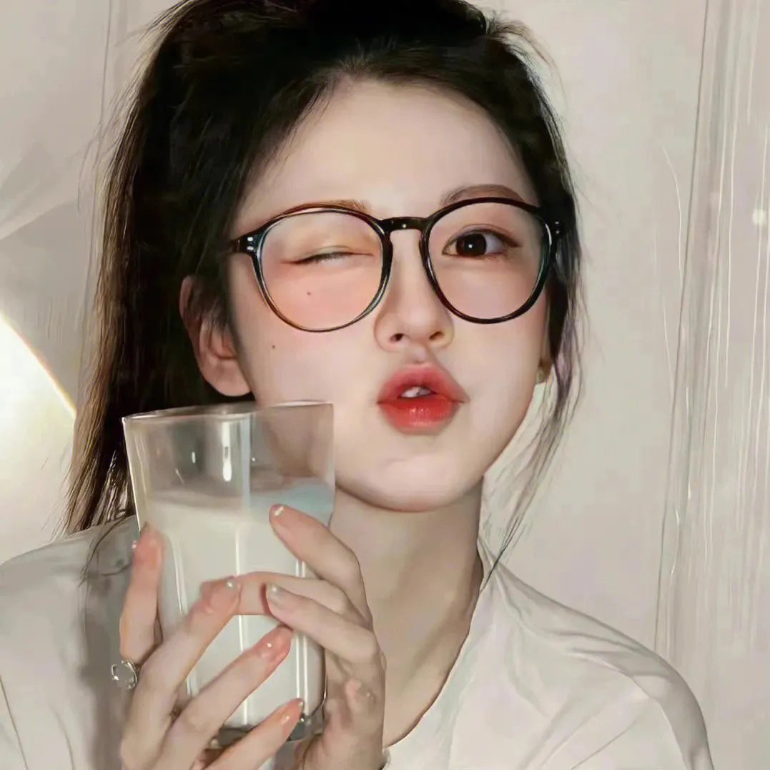 他的模样